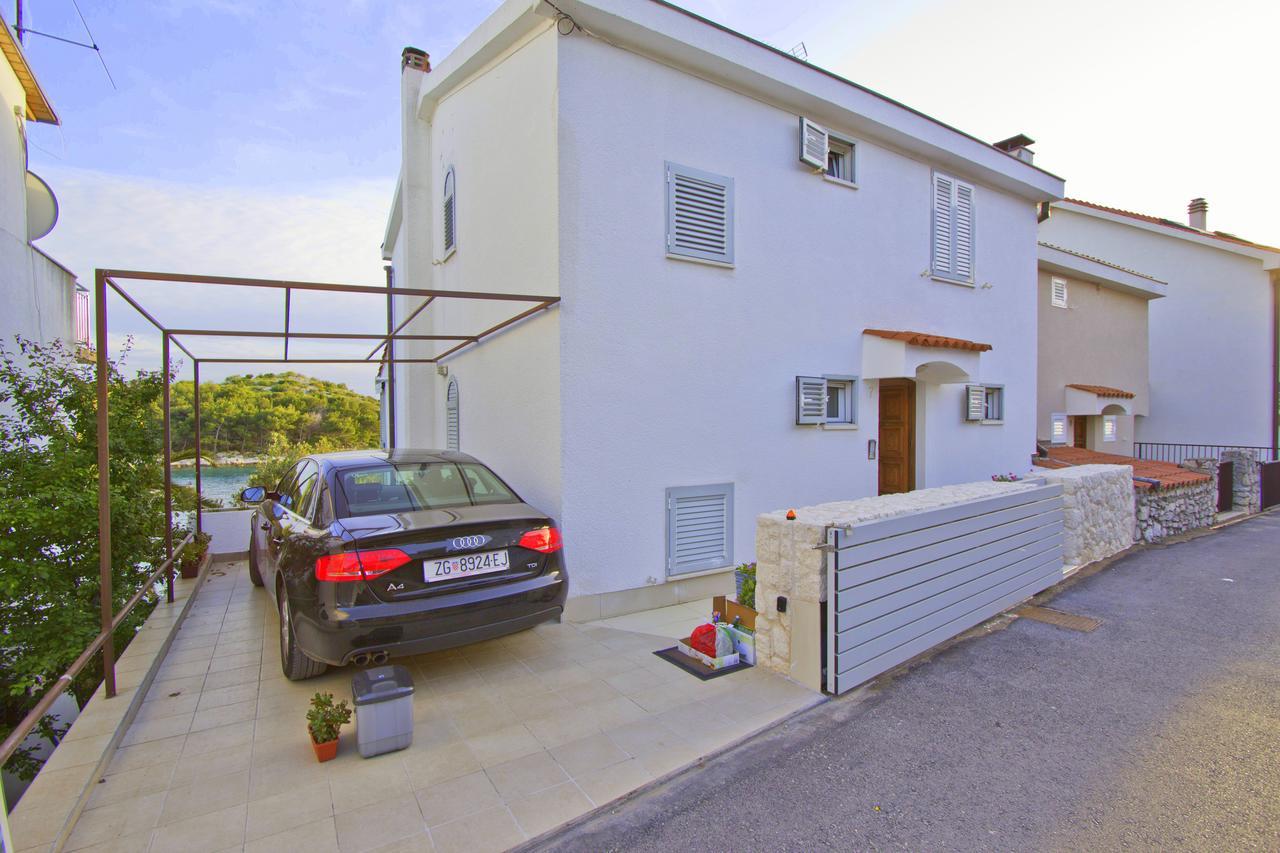 Casa Mano Tribunj With Beach Zewnętrze zdjęcie